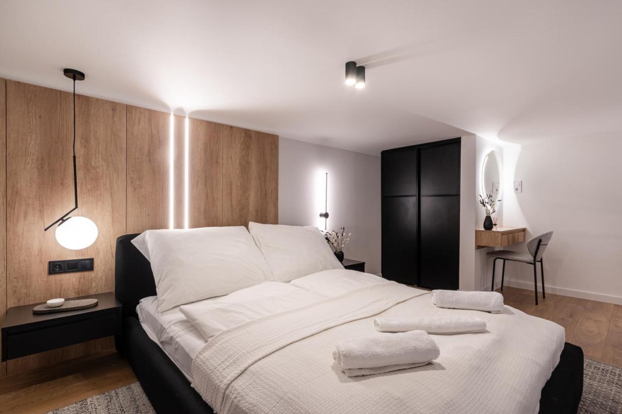 בודפשט E56 - Grand Boulevard Heritage Residence - Best Location By Bqa מראה חיצוני תמונה