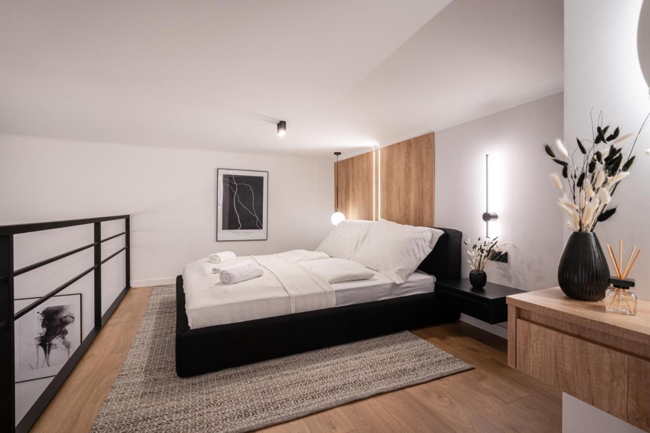 בודפשט E56 - Grand Boulevard Heritage Residence - Best Location By Bqa מראה חיצוני תמונה