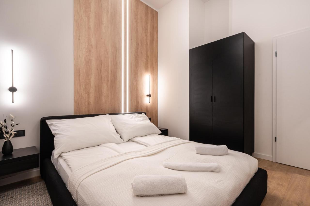 בודפשט E56 - Grand Boulevard Heritage Residence - Best Location By Bqa מראה חיצוני תמונה